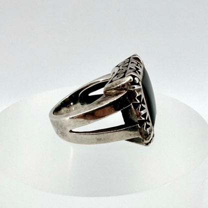 Vintage Sterling Silver Onyx Ring - UK Size P – Gothic / Cross Motif
