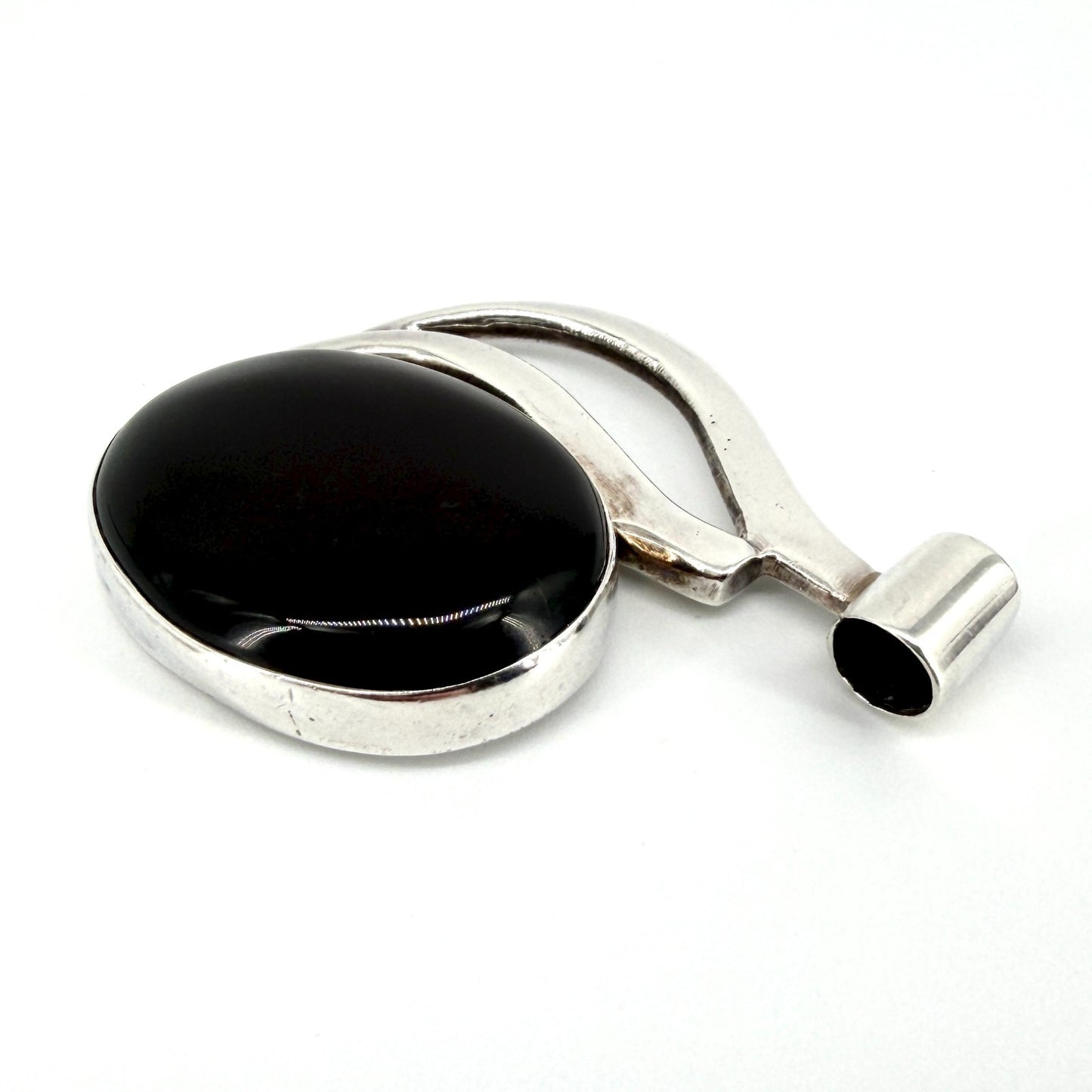 925 Sterling Silver & Black Onyx Pendant – Modernist Design