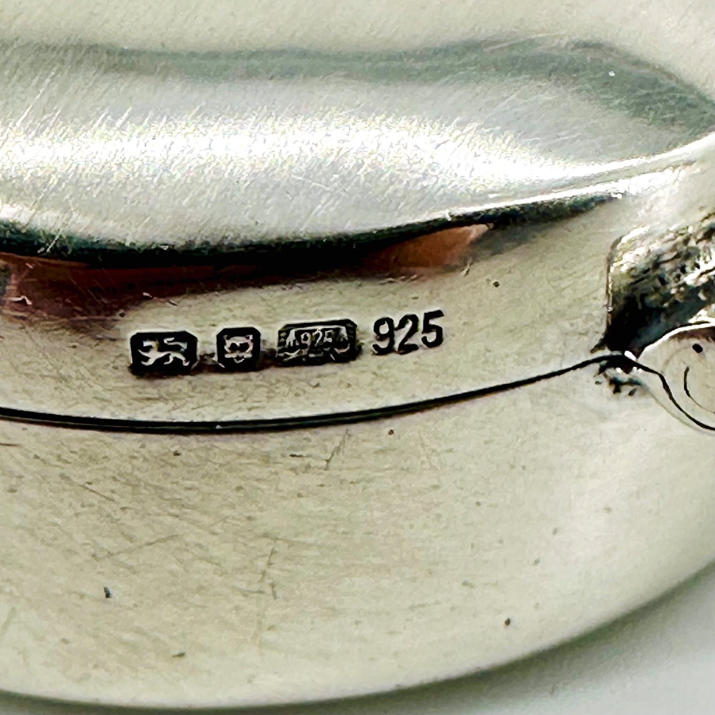 Vintage Silver Pill Pot – Ari D Norman – London 1987 – 11.25g