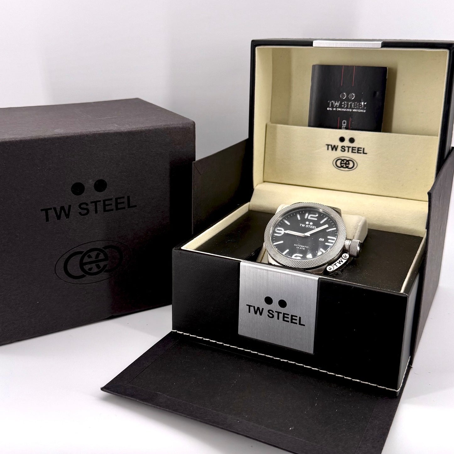 TW Steel CB6 Automatic Men’s Watch – Boxed – Excellent Working Order