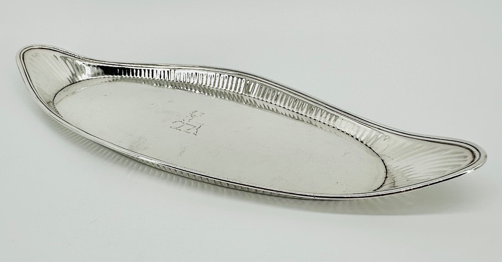 George III Sterling Silver Snuffer Tray – Robert Hennell I – London 1789