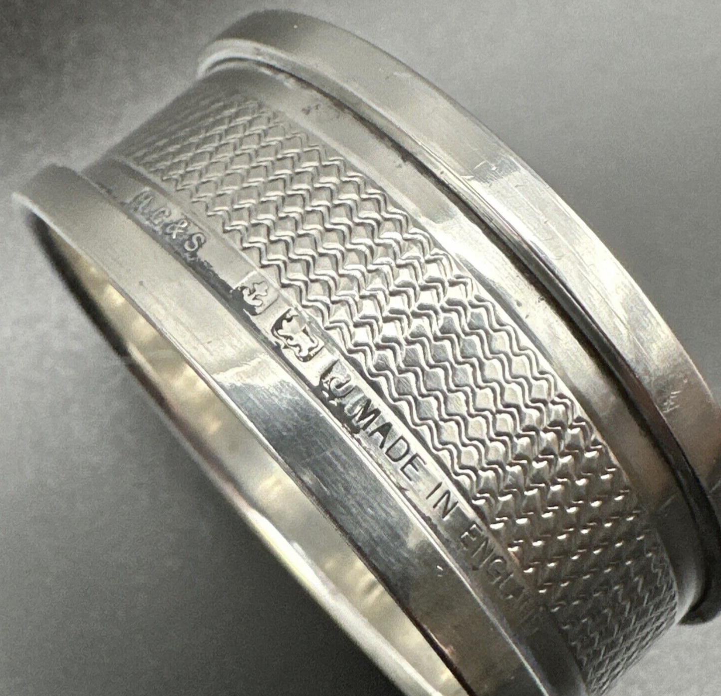 Silver Napkin Ring - Birmingham 1933 Henry Griffith & Sons