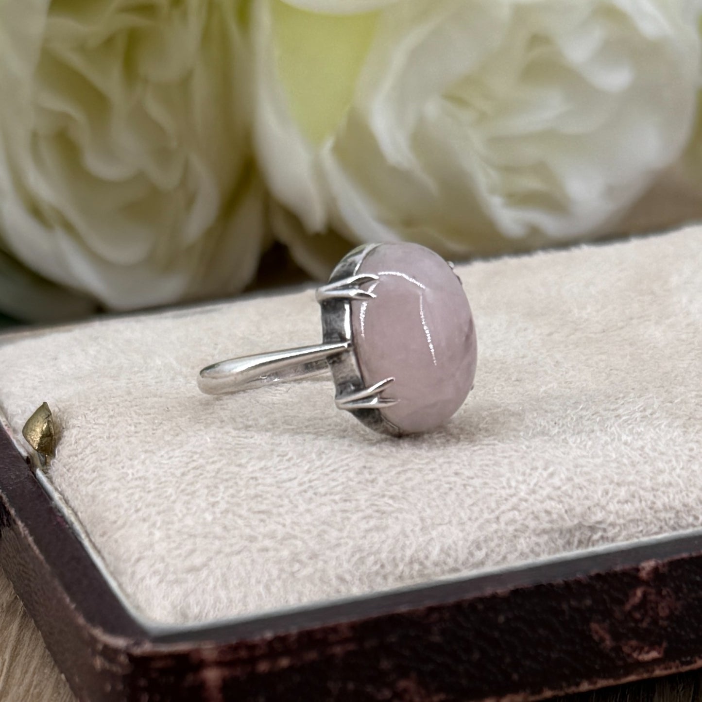 Vintage Sterling Silver Rose Quartz Ring – UK Size K1/2 – Claw Set Cabochon
