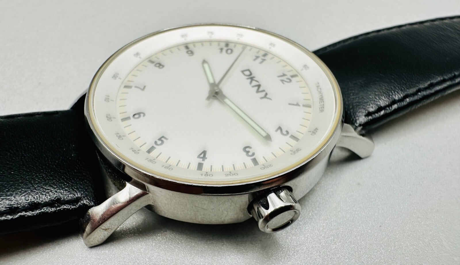DKNY Gents Watch - Needs New Battery
