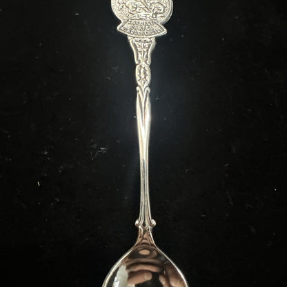Vintage St Georges Chapel Windsor Castle Souvenir Spoon