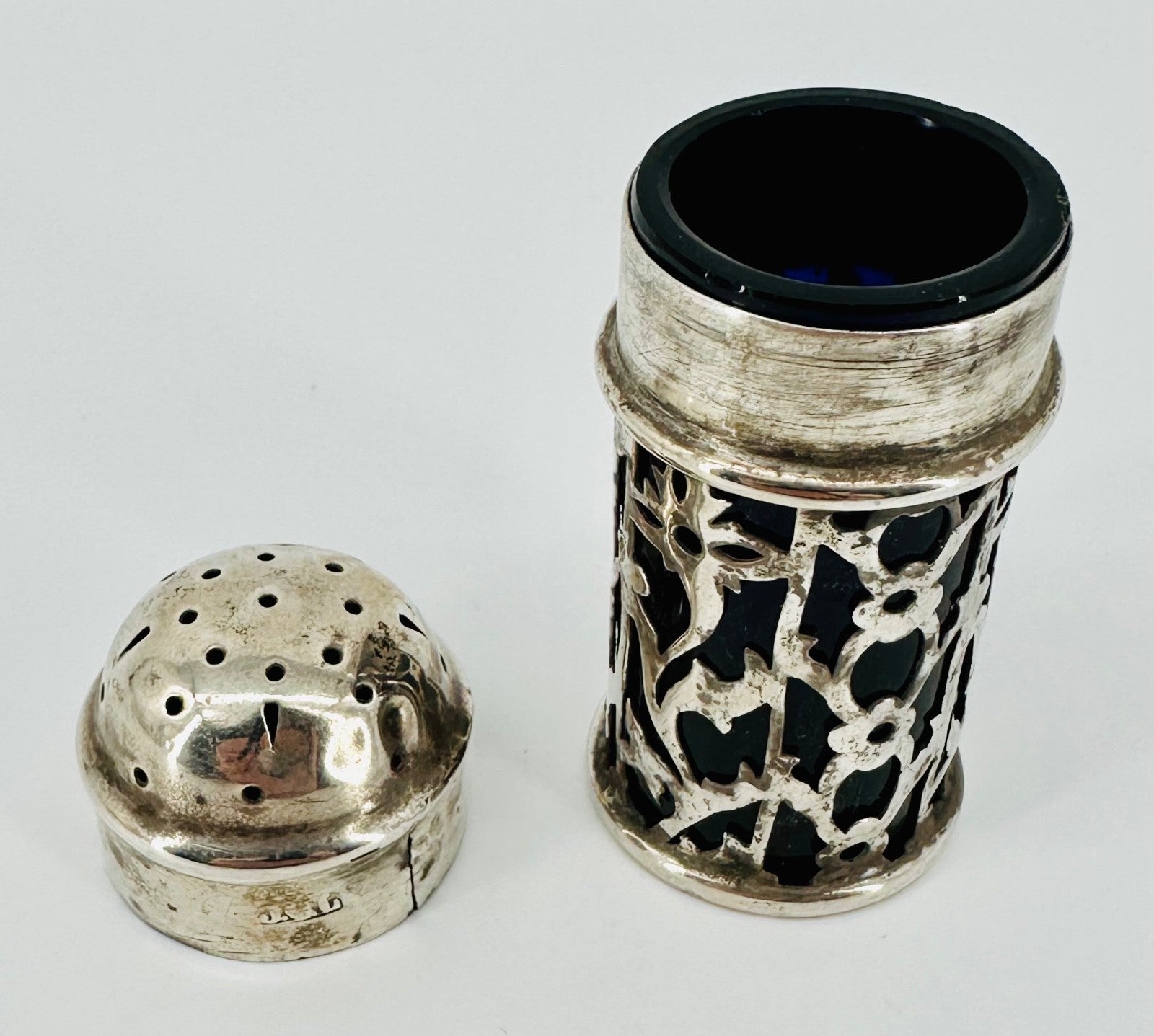 Antique Silver Pepper Pot – John Charles Lowe – London 1905