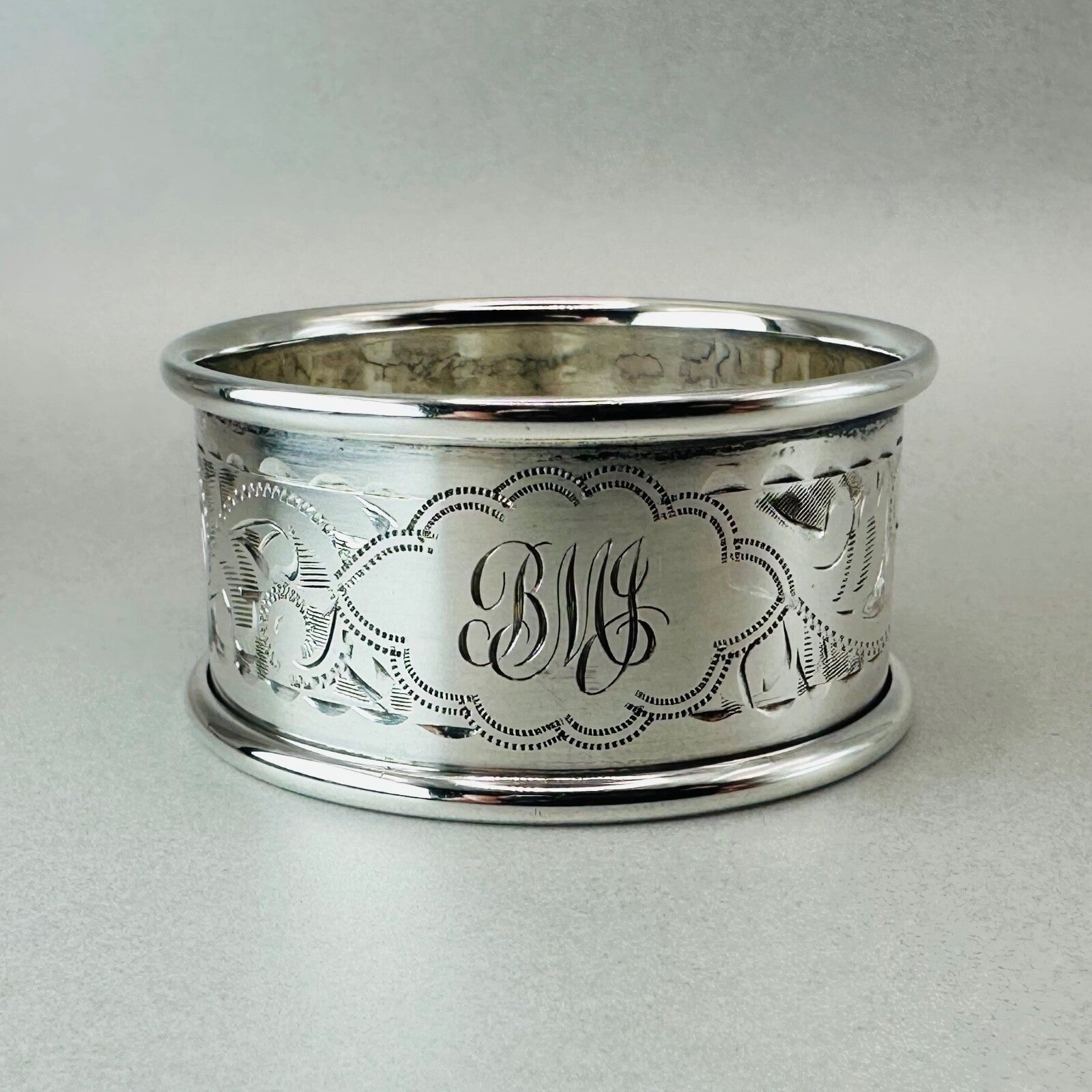 Antique Pair of Silver Napkin Rings - Boxed London 1934 - Robert Pringle & Sons