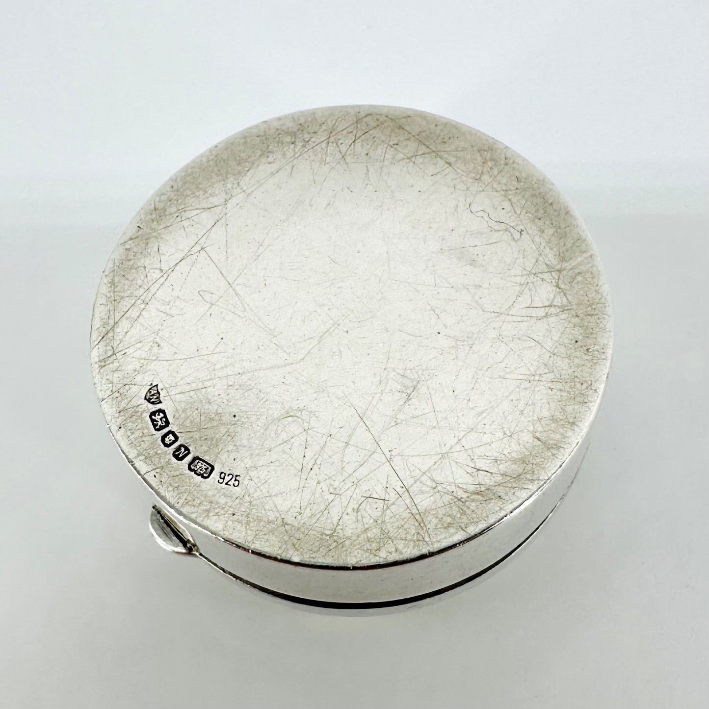 Vintage Silver Pill Pot – Ari D Norman – London 1987 – 11.25g