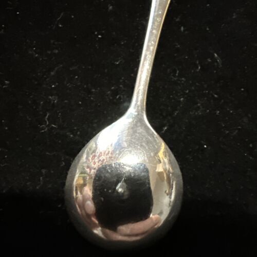 Antique Silver Salt Spoon - Sheffield 1929 Walker & Hall