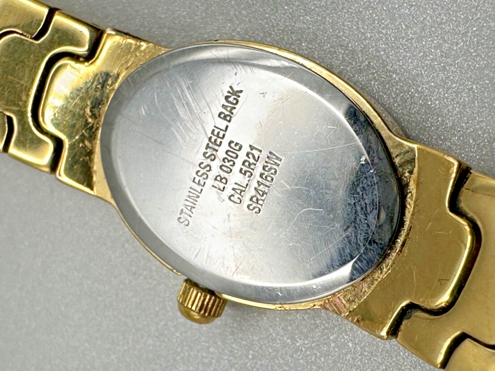 Accurist Diamond Ladies Wristwatch (Model LB 030G) for Spares or Repair