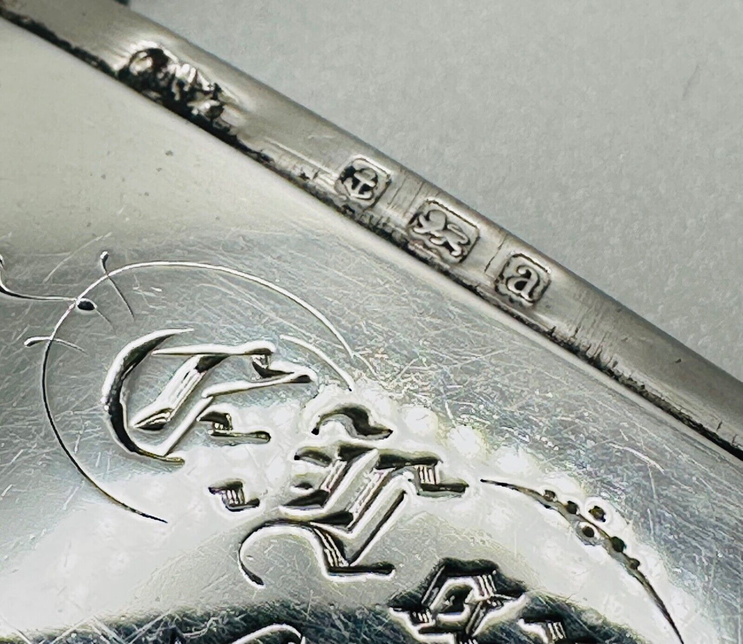 Antique Silver Curved Vesta Case - Birmingham 1900