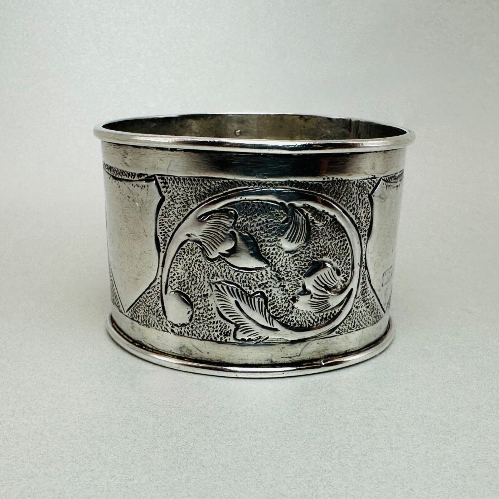 Antique Silver Napkin Ring – Floral Engraving – Hallmark Rubbed