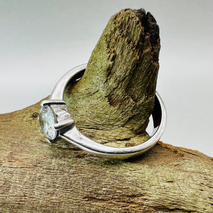 Vintage Silver Ring with Sparkling Clear Stone - Size Q½ - Stamped 925