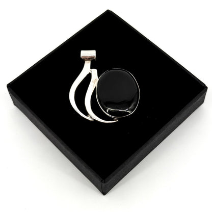 925 Sterling Silver & Black Onyx Pendant – Modernist Design