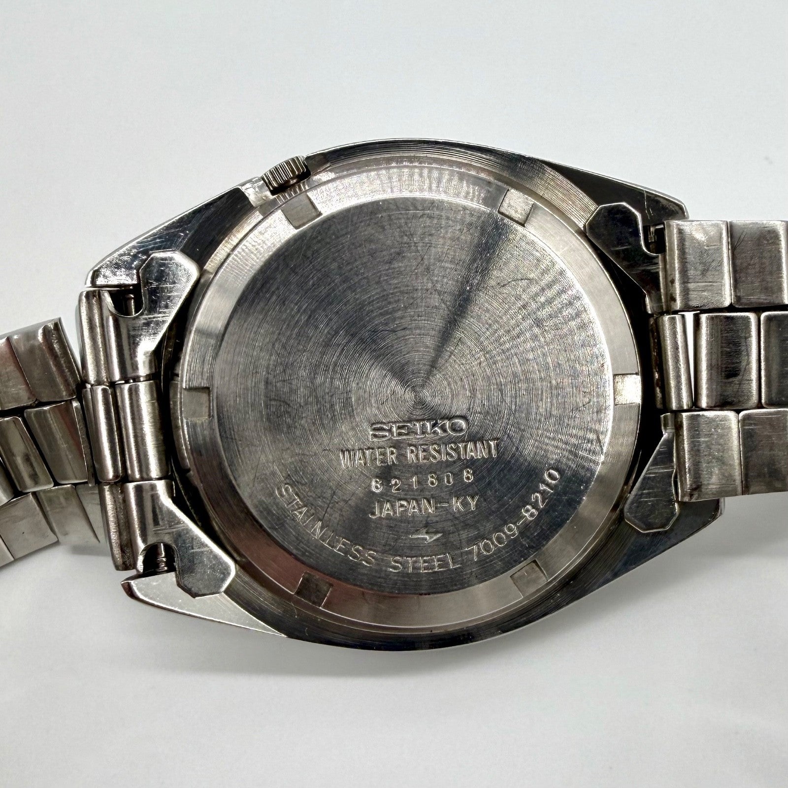 Vintage Seiko Automatic Day Date Watch – 7009-8210 – 17 Jewels