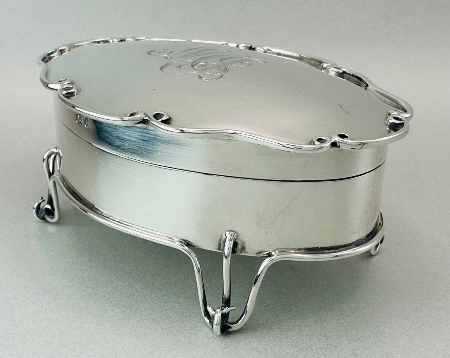 Antique Solid Silver Ring Box by William Aitken - Birmingham 1906