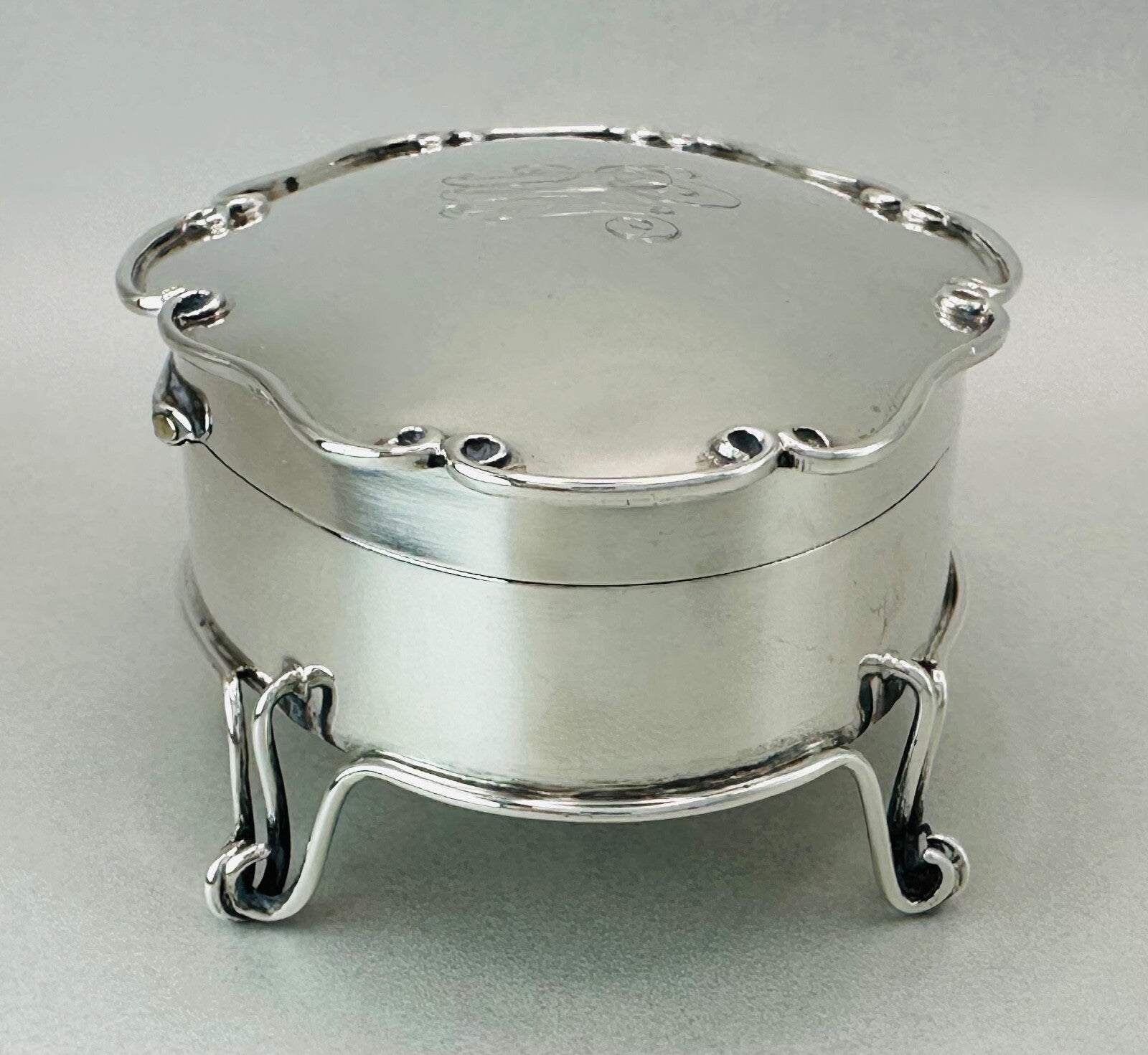 Antique Solid Silver Ring Box by William Aitken - Birmingham 1906