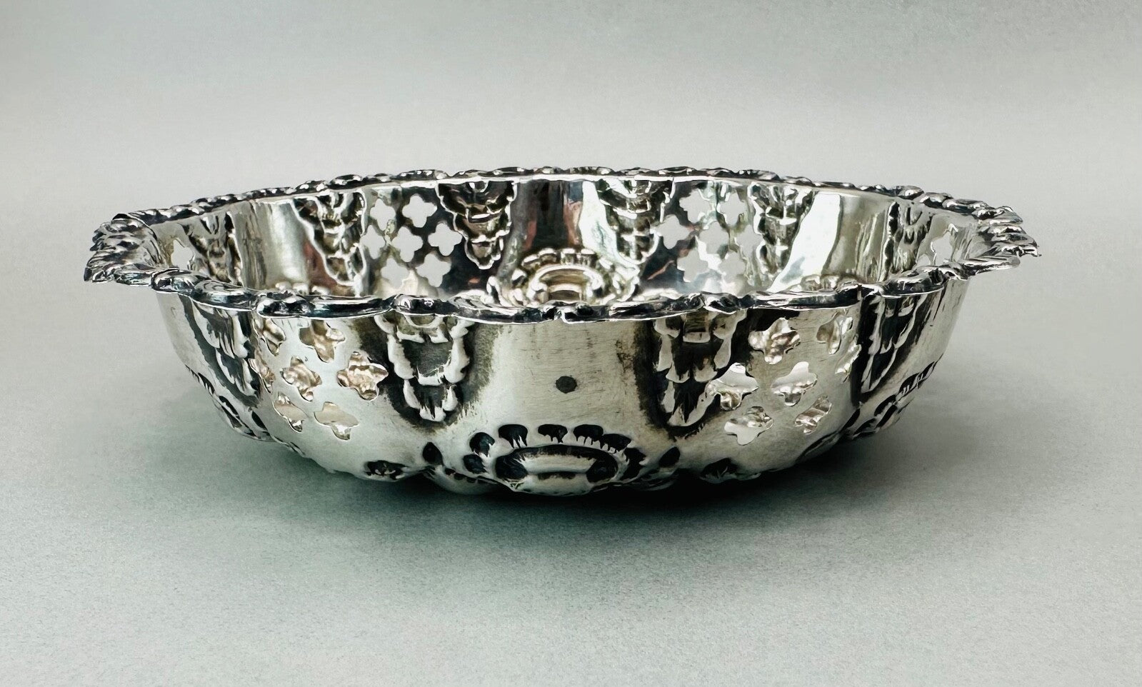 Pair of Antique Silver Trinket Dishes - Birmingham 1901 by William Devenport