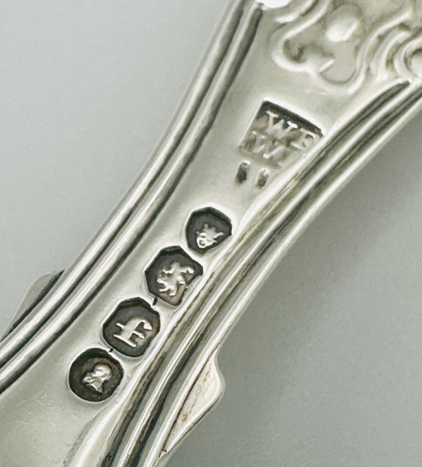 Antique Silver Tea Caddy Spoon – London 1821 – Eley & Fearn