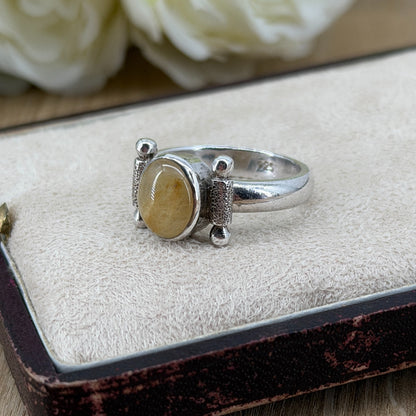 Vintage 925 Sterling Silver Rutile Quartz Ring – UK Size R – Oval Cabochon
