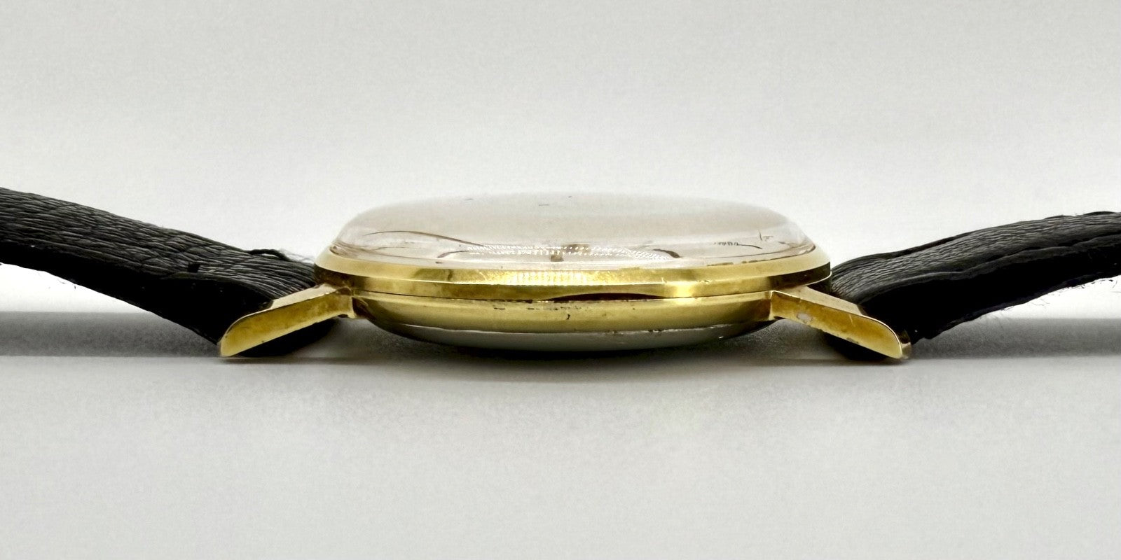 Vintage MuDu Swiss Watch – 21 Jewels – Geneva Sport 51 Movement – Extra Flat