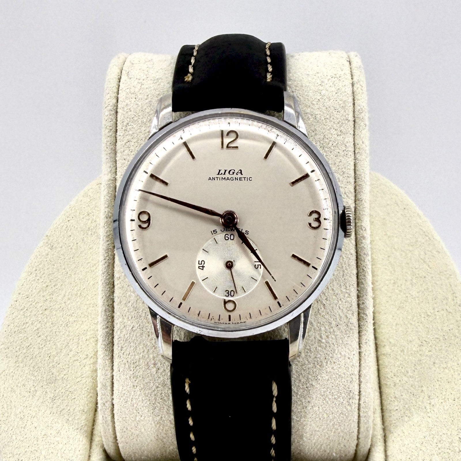 Vintage LIGA Antimagnetic Swiss Mechanical Watch – AS 1002/984 – c.1940s