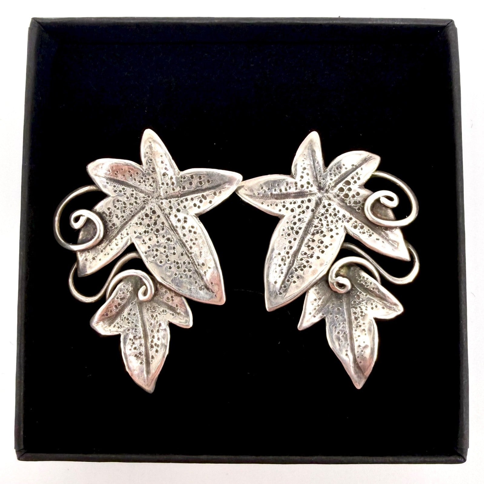 Handmade Sterling Silver Ivy Leaf Set by Ann Powell – Hallmarked London 2006