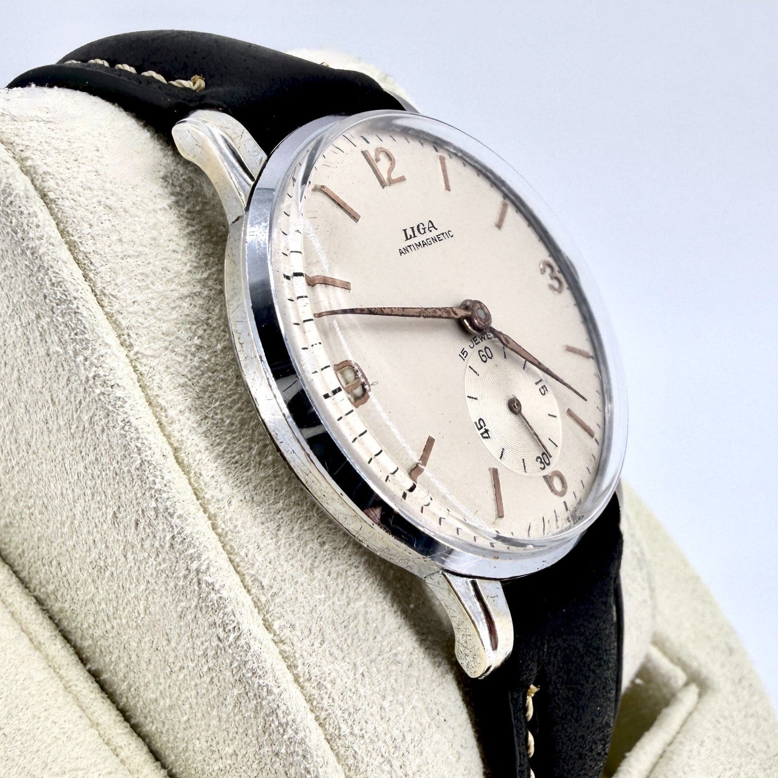 Vintage LIGA Antimagnetic Swiss Mechanical Watch – AS 1002/984 – c.1940s