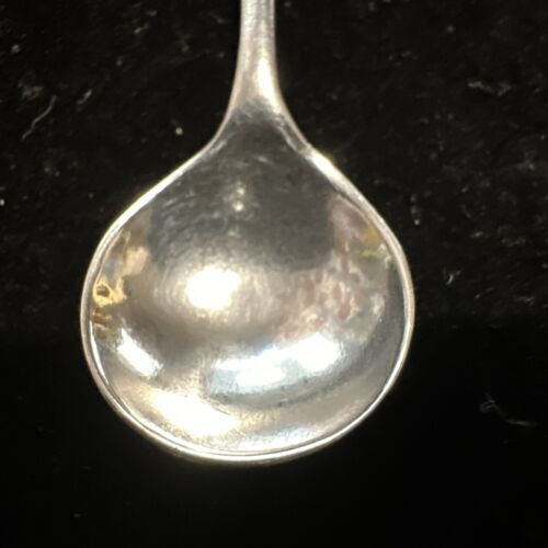 Antique Silver Salt Spoon - Sheffield 1929 Walker & Hall