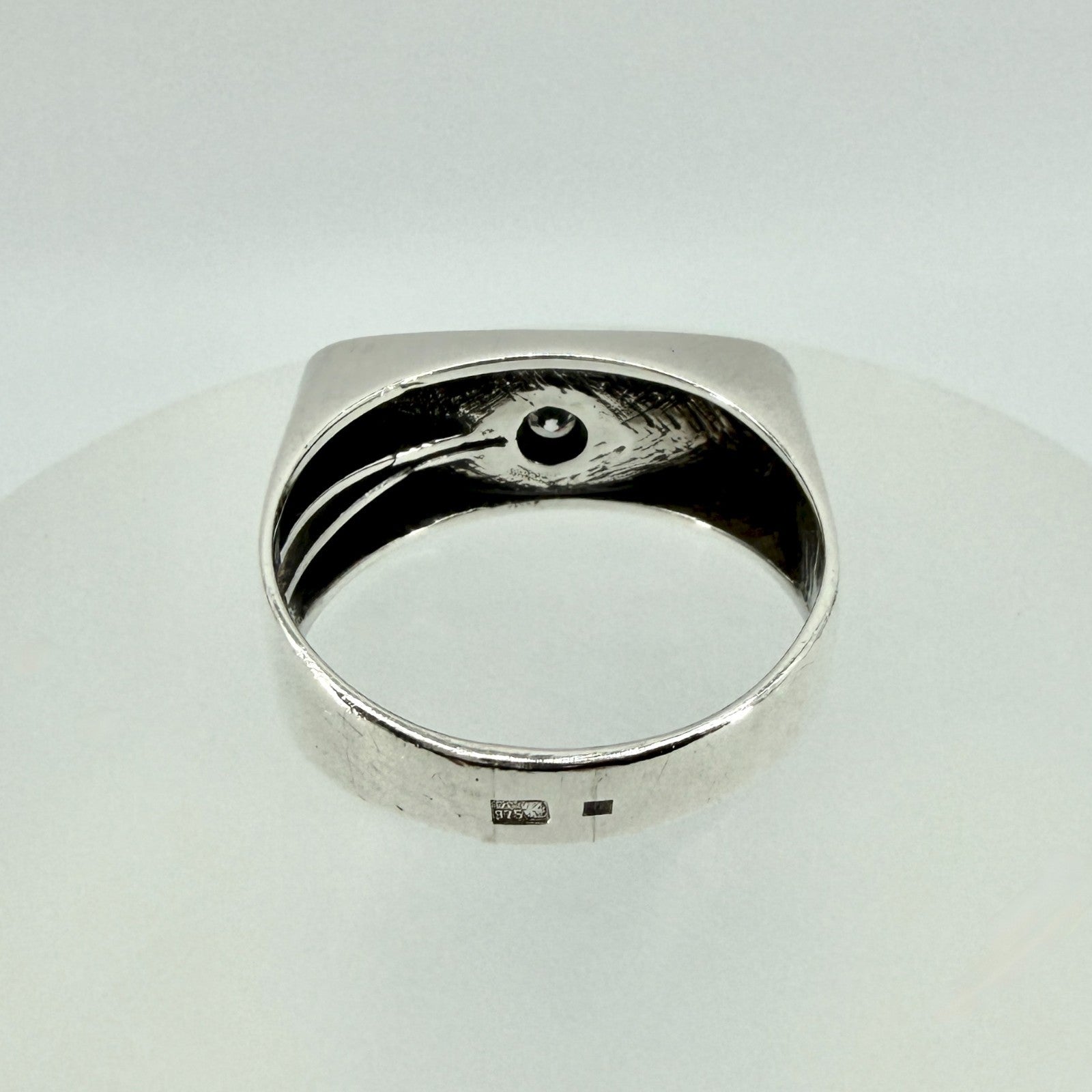 Vintage Polish Silver Ring with White Stone – UK Size W