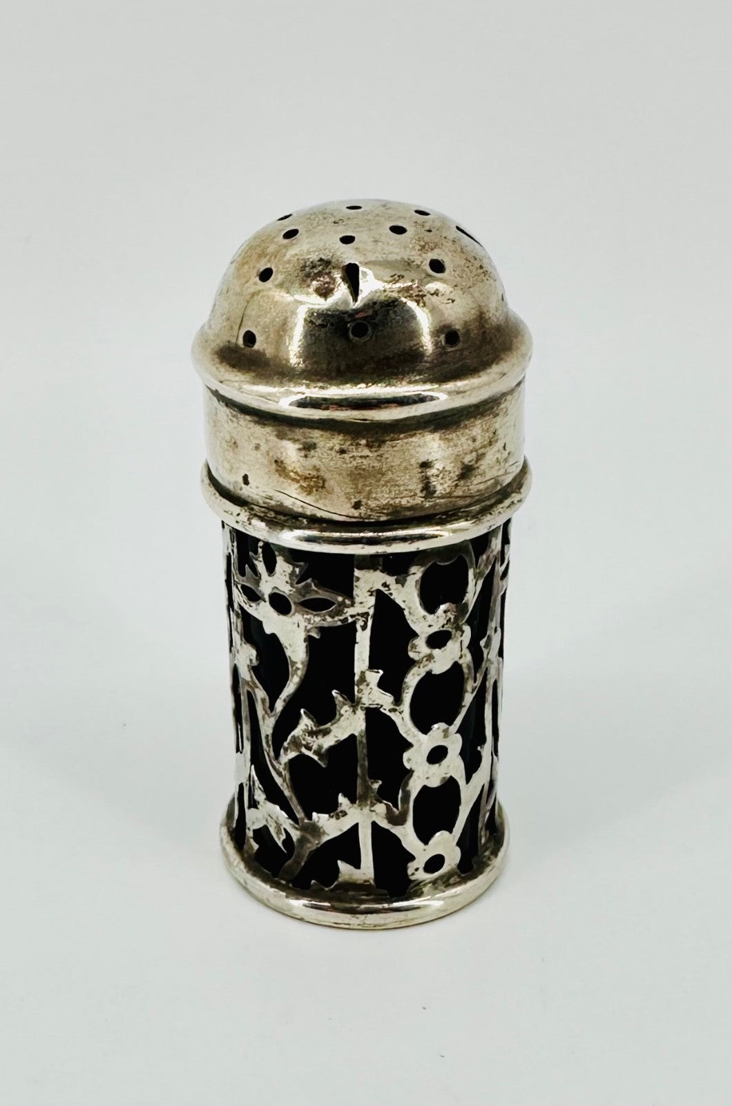 Antique Silver Pepper Pot – John Charles Lowe – London 1905