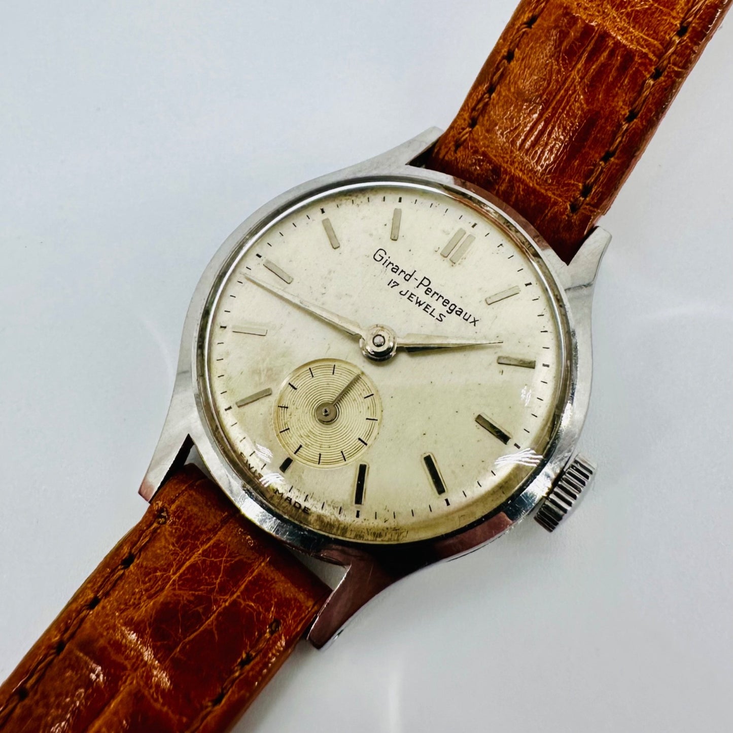 Vintage Girard-Perregaux Ladies Watch – Manual Wind 17J Swiss - C.1960's