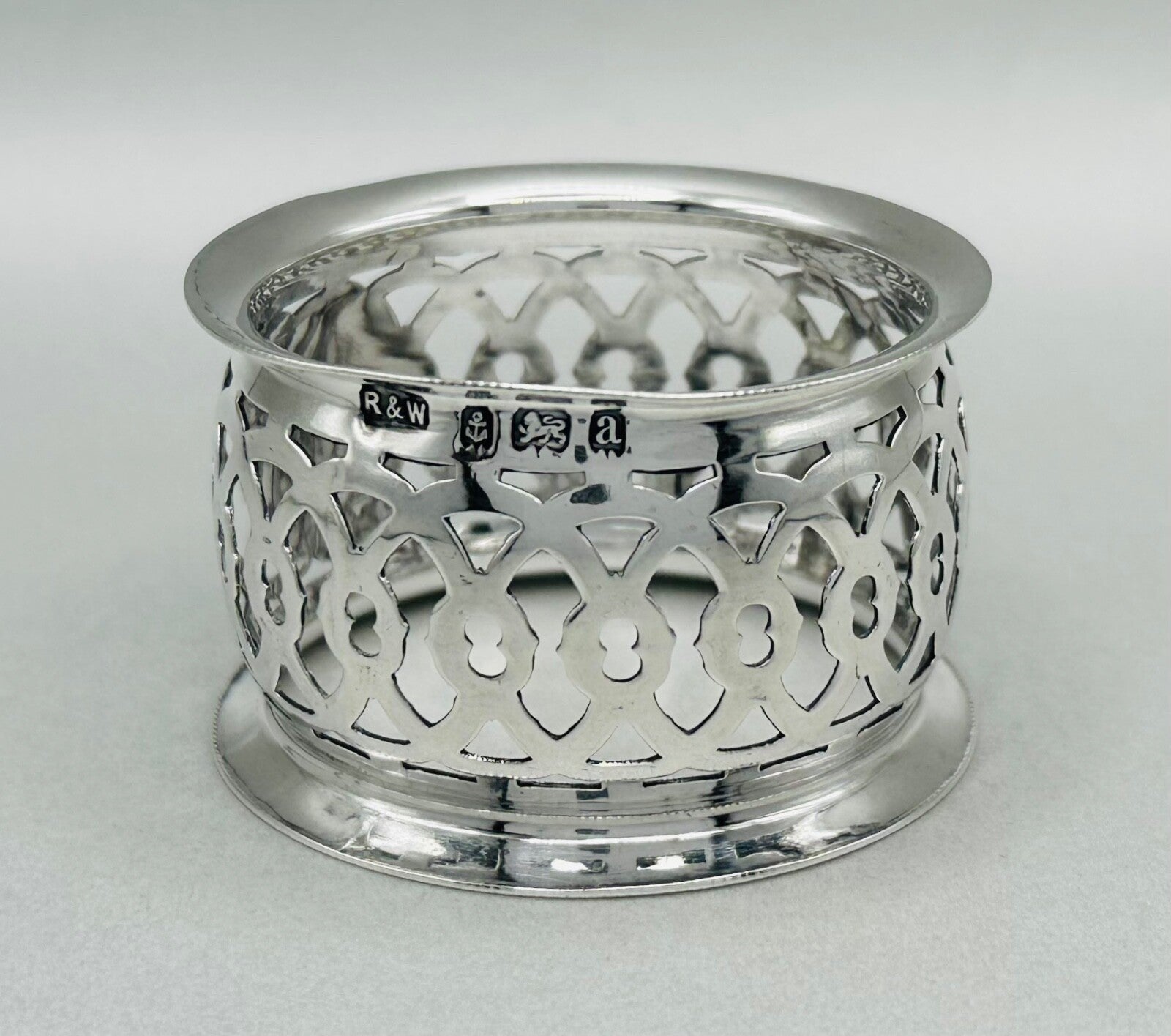 Antique Silver Napkin Ring, Birmingham 1900 by Reynolds & Westwood