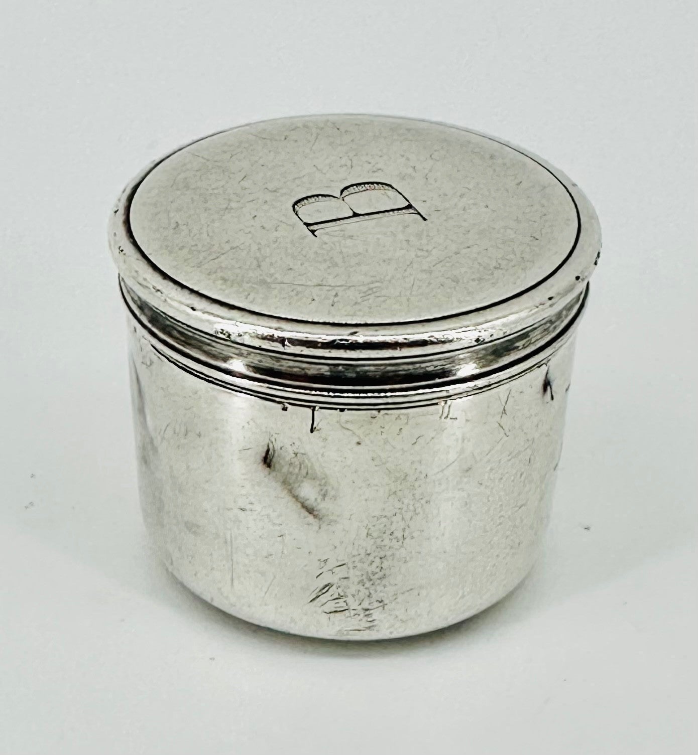 Antique Solid Silver Holy Oil Stock – Birmingham 1908 R & T.W. – Screw Lid