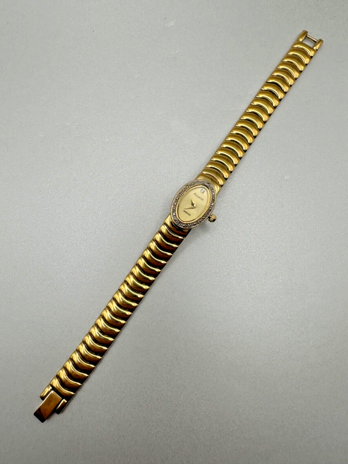 Accurist Diamond Ladies Wristwatch (Model LB 030G) for Spares or Repair