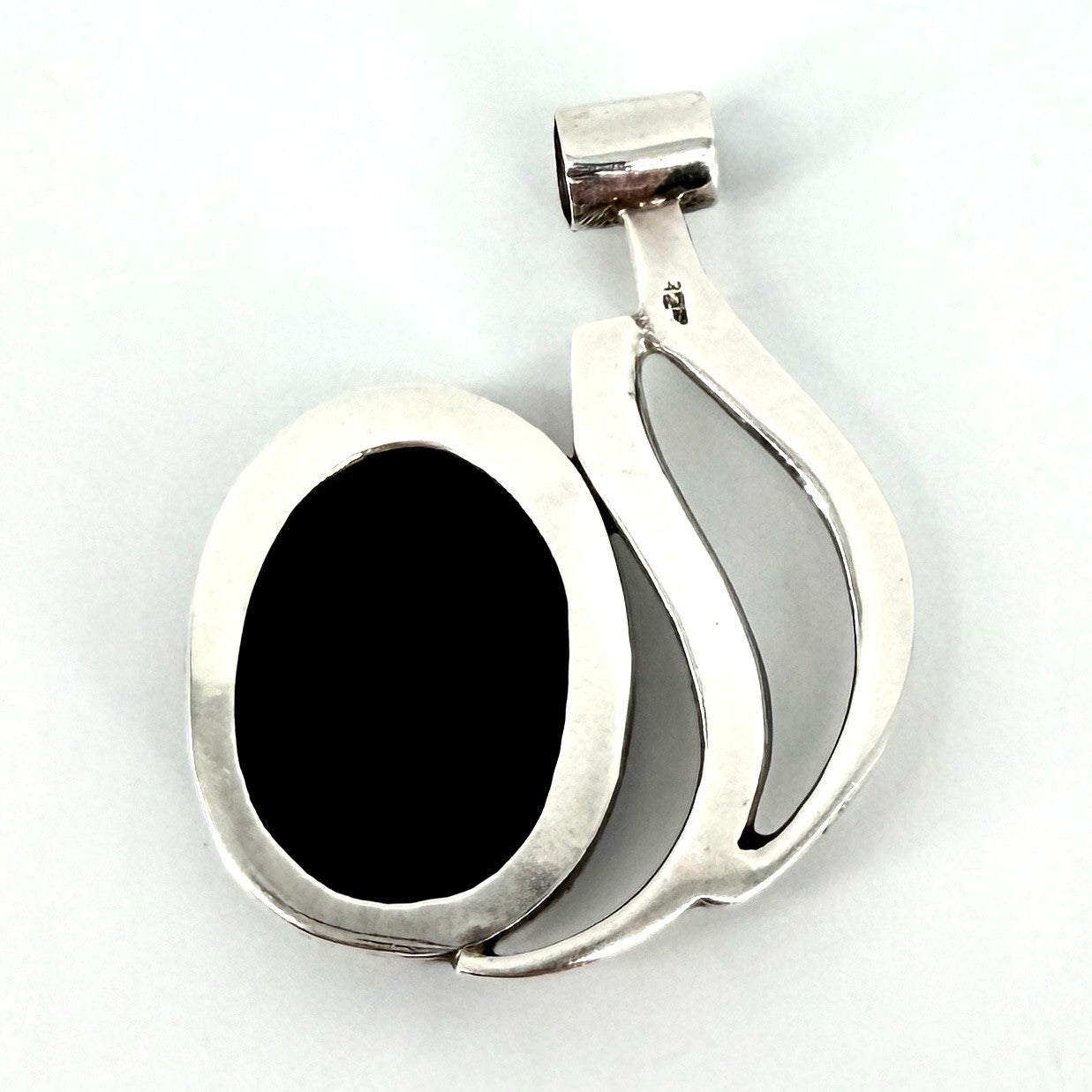 925 Sterling Silver & Black Onyx Pendant – Modernist Design