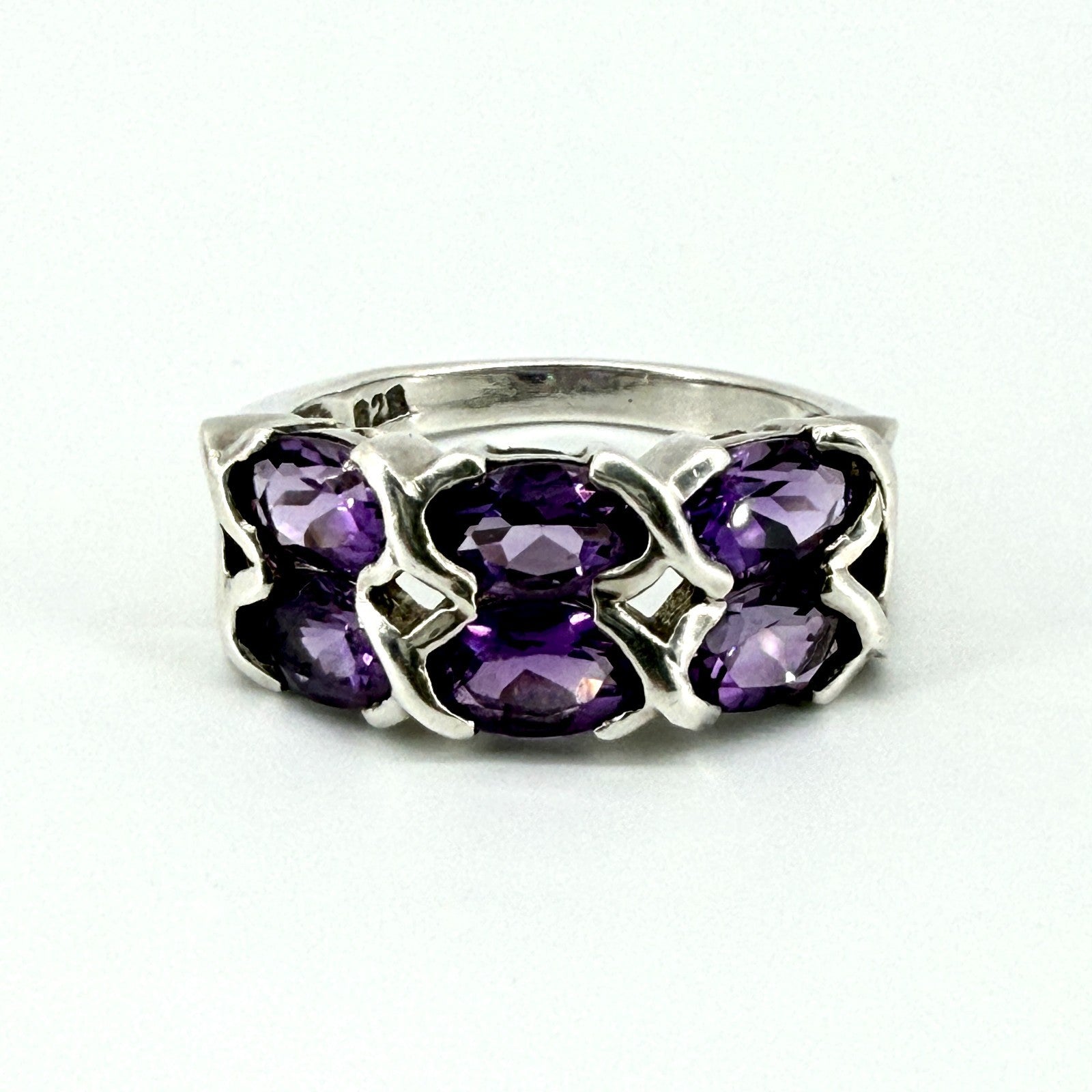 Vintage 925 Sterling Silver Amethyst Ring – UK Size O – 6 Stone Setting