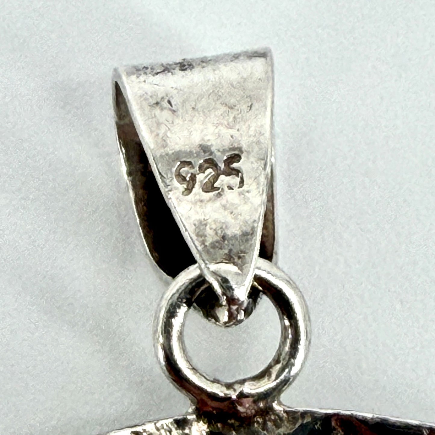 Sterling Silver Hammered Open Circle Pendant – 925 – Modern Design