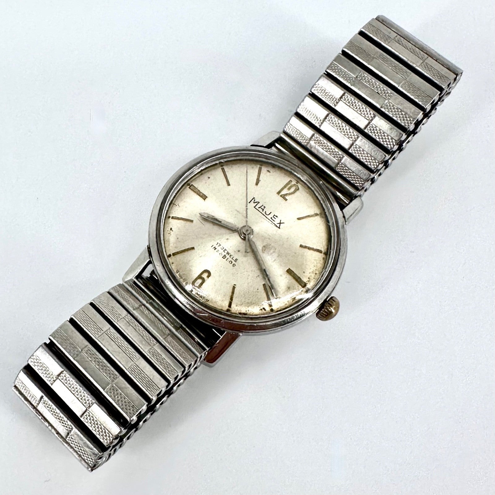 Vintage Majex 17 Jewels Incabloc Hand-Wound - ST 1686 – Swiss Made – Working