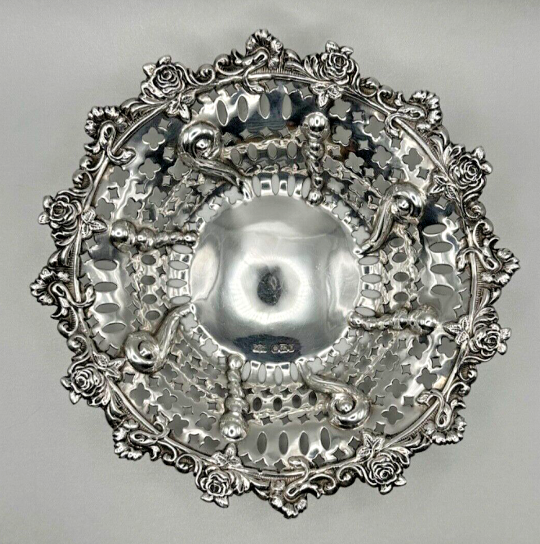 Mappin & Webb Pierced Solid Silver Bowl – Sheffield 1902 - Mint Condition - 154g