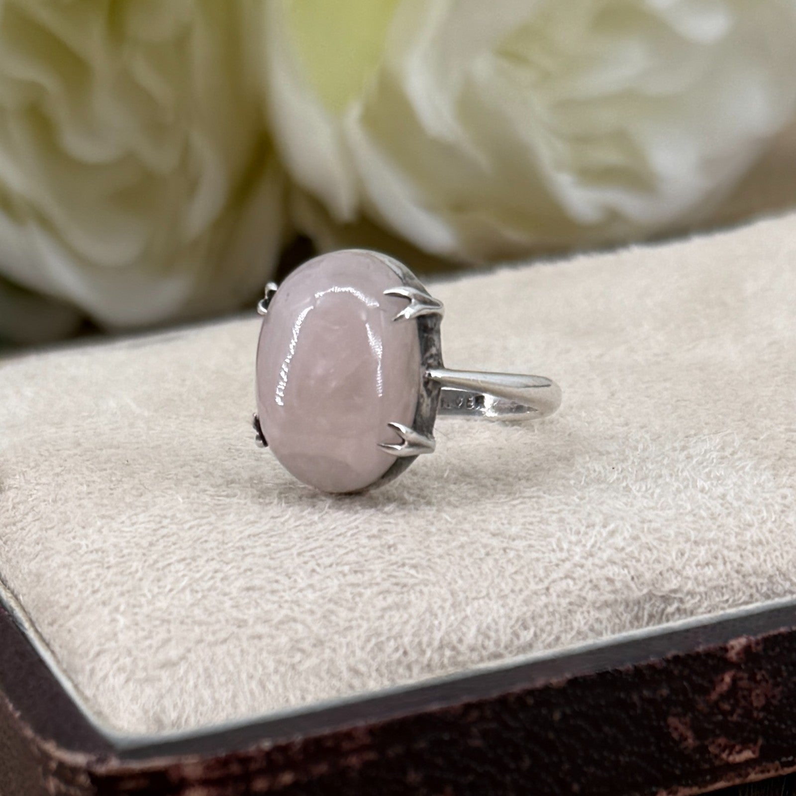 Vintage Sterling Silver Rose Quartz Ring – UK Size K1/2 – Claw Set Cabochon