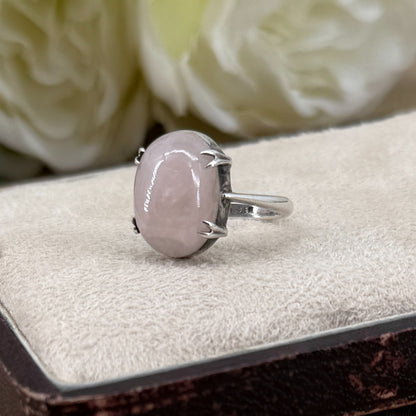 Vintage Sterling Silver Rose Quartz Ring – UK Size K1/2 – Claw Set Cabochon