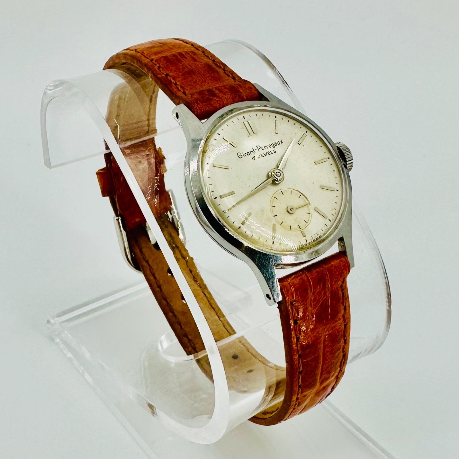 Vintage Girard-Perregaux Ladies Watch – Manual Wind 17J Swiss - C.1960's