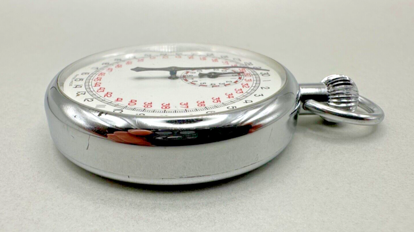 Vintage Swiss Made Stopwatch by Capt & Co – Mechanical Movement