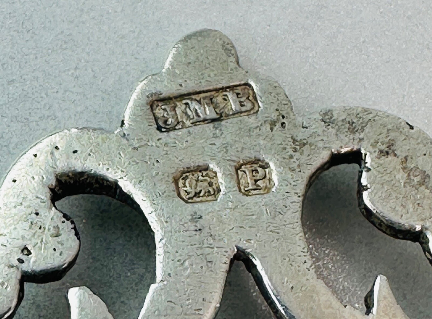 Antique Solid Silver Belt Buckle – Chester 1898 by John Millward Banks