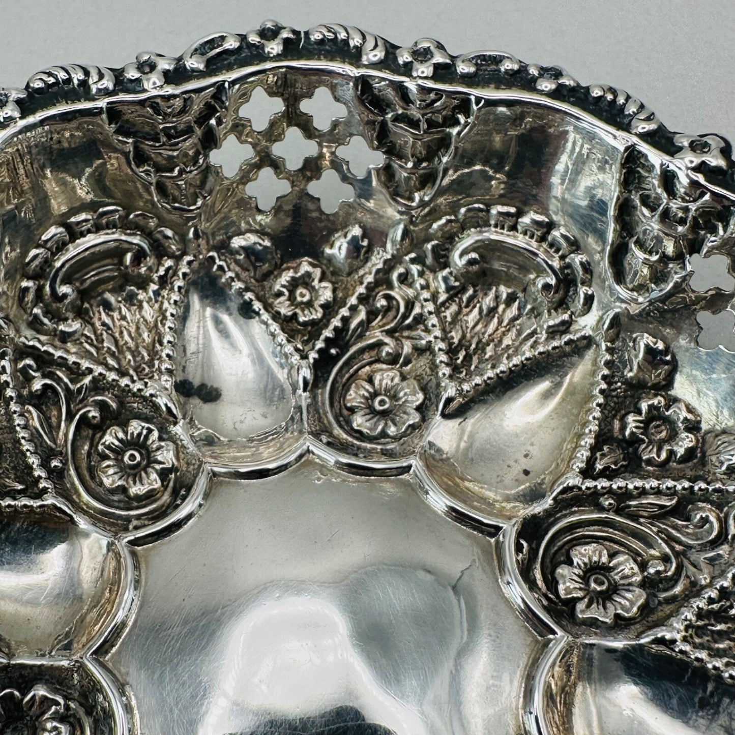Pair of Antique Silver Trinket Dishes - Birmingham 1901 by William Devenport