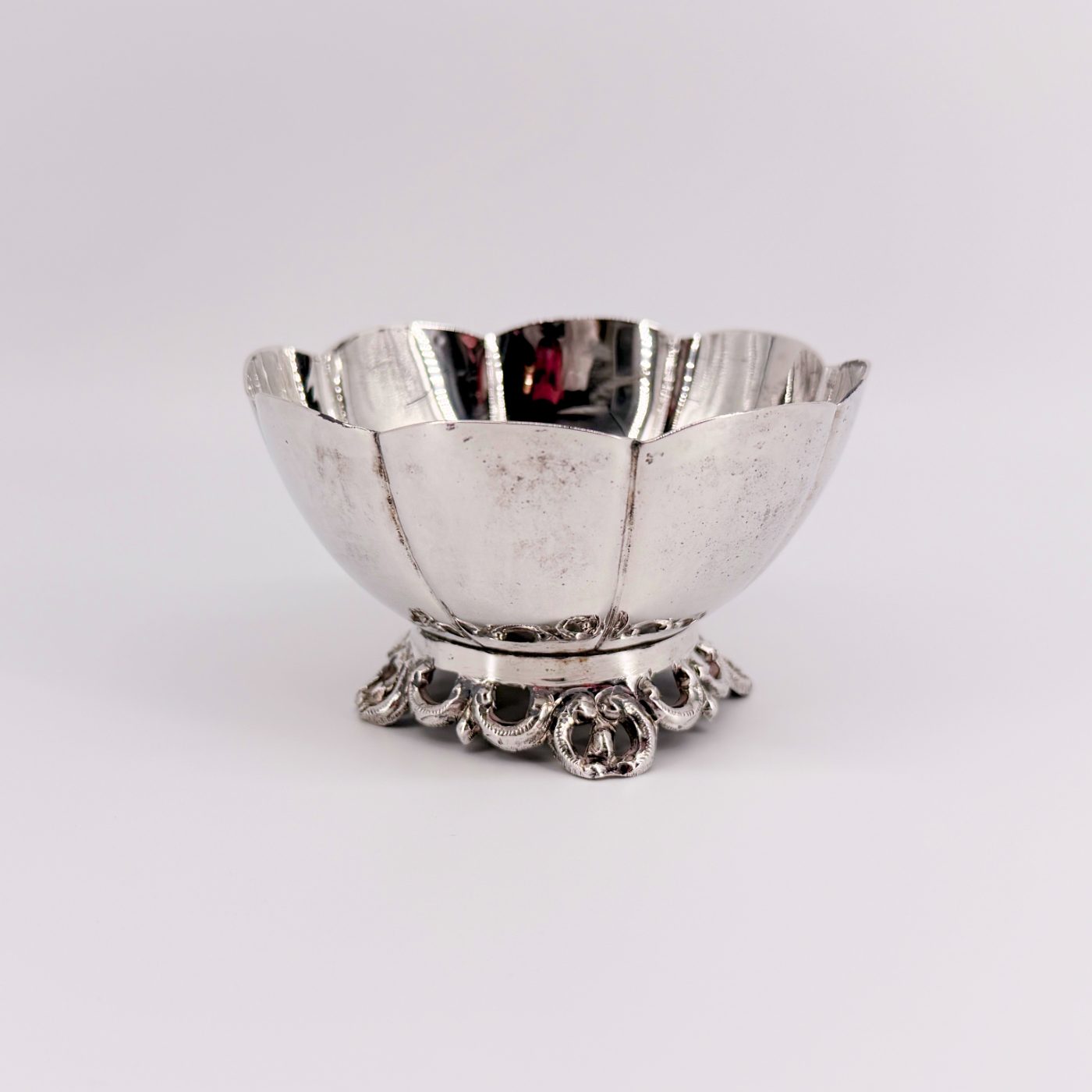 Antique Silver Bowl with Ornate Foot, Base Stamped Silver, 93mm - image 4