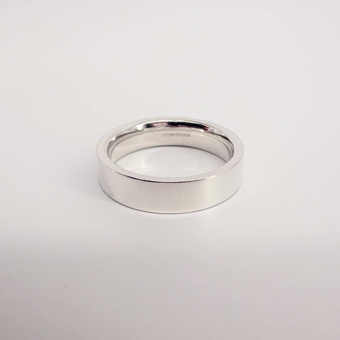 Brand New 925 Sterling Silver Wedding Ring, Size R, Hallmarked, Easy Fit - image 8
