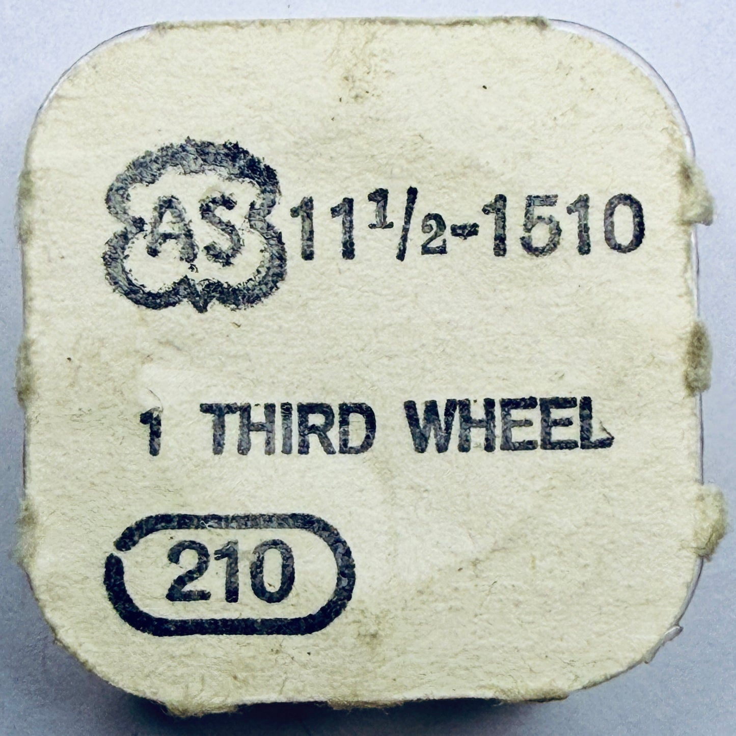 AS 1510 – Third Wheel - 210