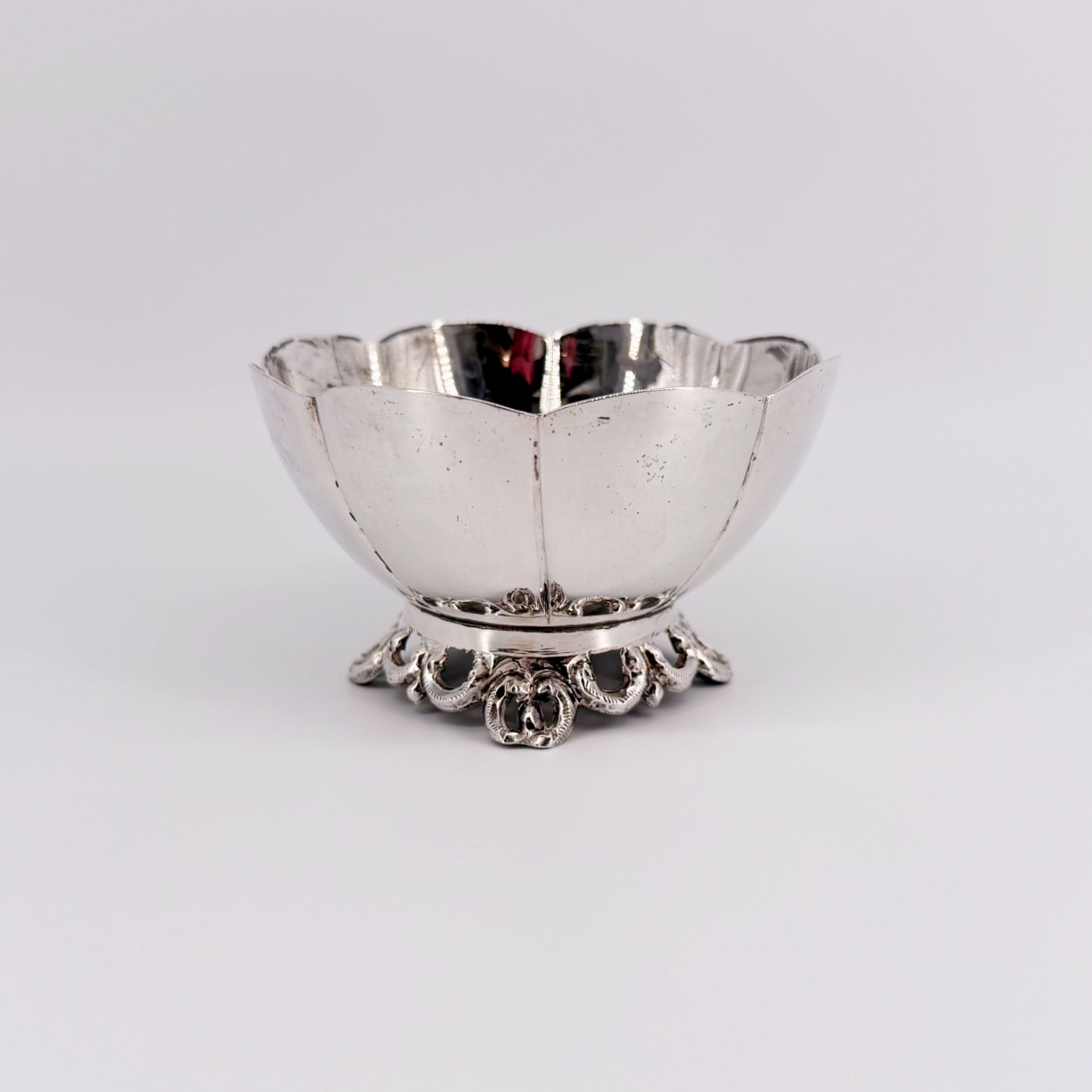 Antique Silver Bowl with Ornate Foot, Base Stamped Silver, 93mm - image 2